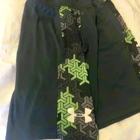 Under Armour workout set - Picture 9 of 10